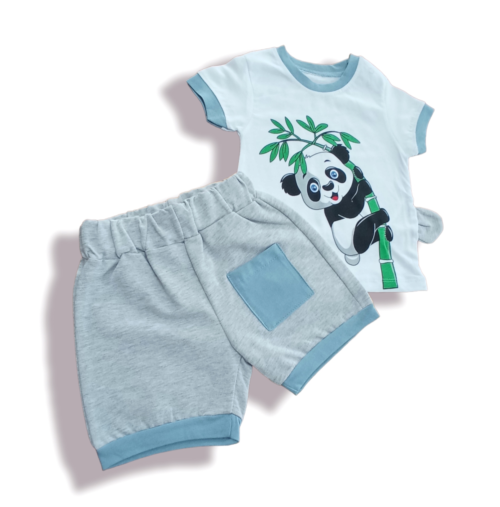 Erkek Bebek Kulaklı Panda  Yazlık 2’li Takım- Panda Baskılı, Bisiklet Yaka T-shirt ve Şort