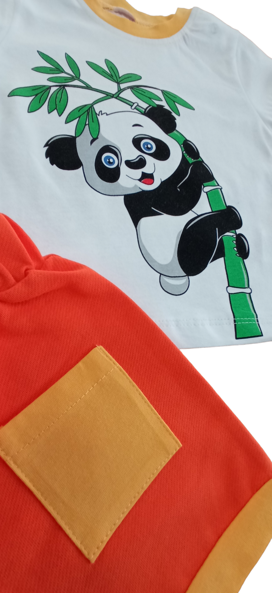 Erkek Bebek Kulaklı Panda  Yazlık 2’li Takım- Panda Baskılı, Bisiklet Yaka T-shirt ve Şort